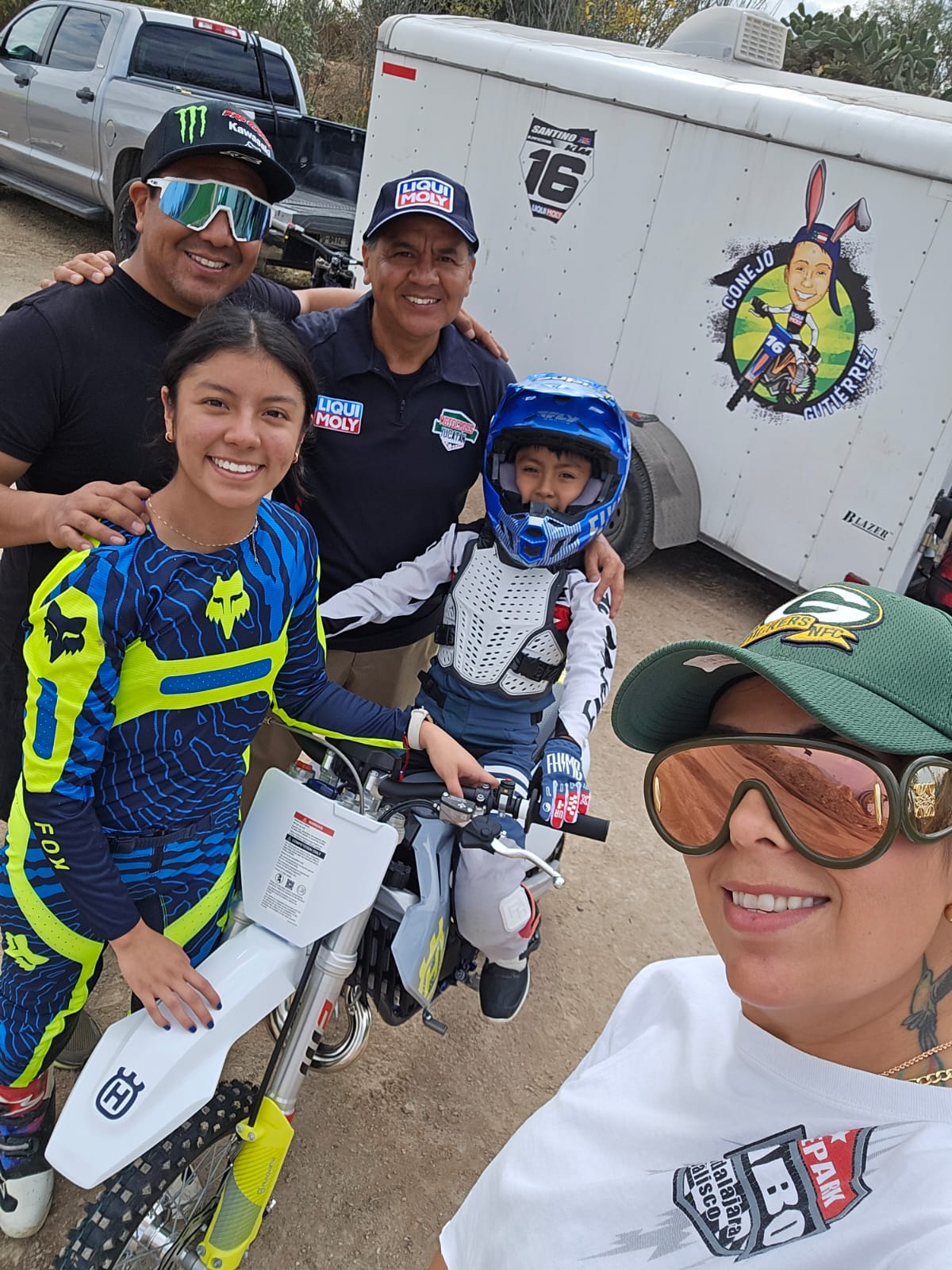 Motocross Yucatán - familia y equipo